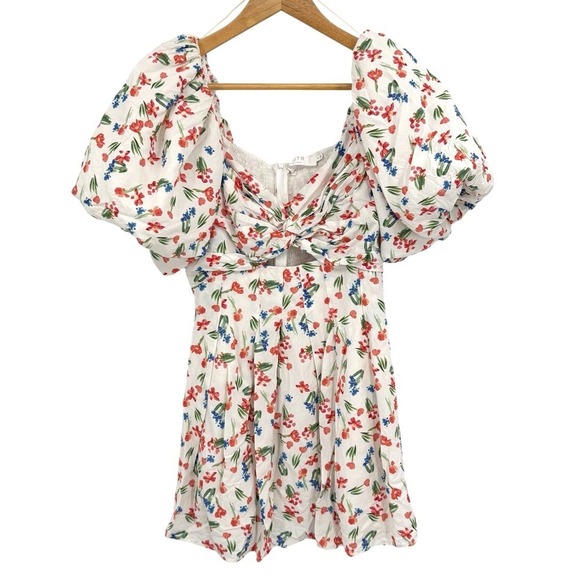 ASTR The Label Serilda Medium Mini Dress Linen Floral Puff Sleeve Smocked Cutout - Picture 4 of 10